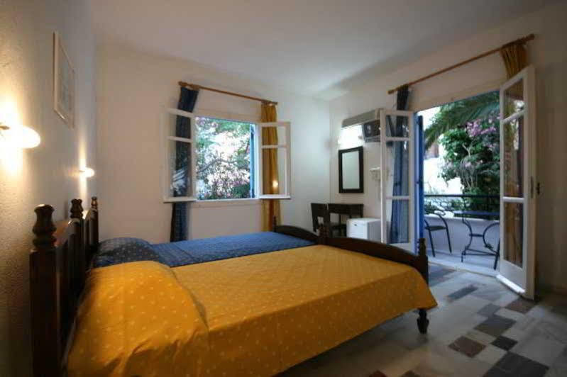 Mare Naxia Hotel Naxos City ภายนอก รูปภาพ
